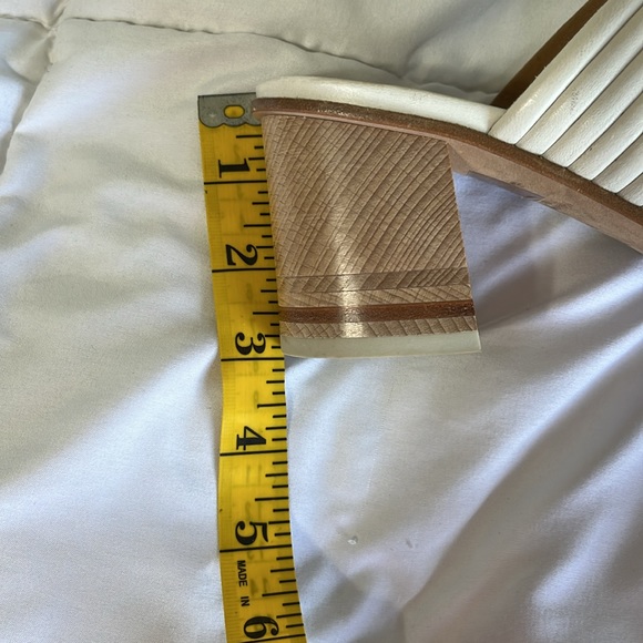 SOLD! - Picture 4 of 5